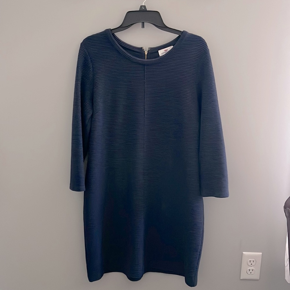 Vineyard vines long sleeve ribbed dress. Size Large